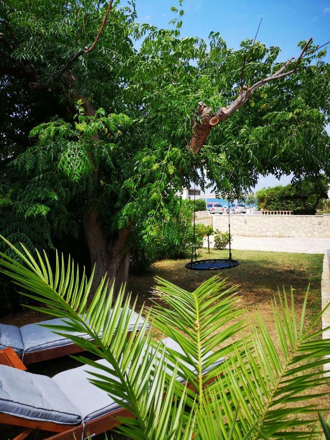 Holiday House Tara Villa Vir Esterno foto